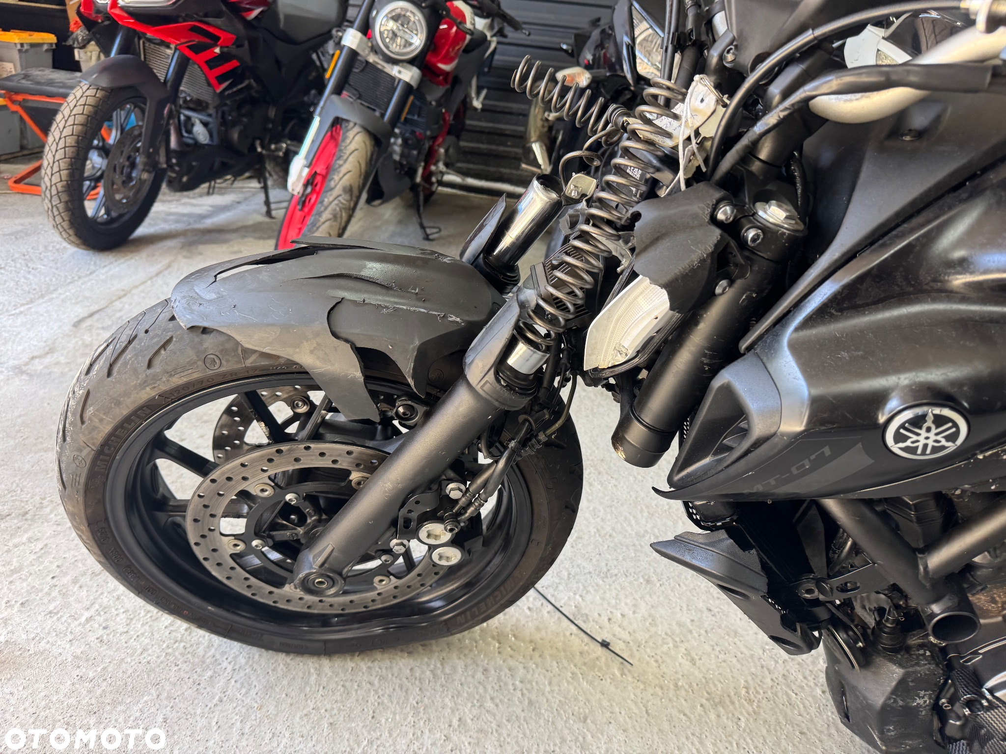 Yamaha MT - 10