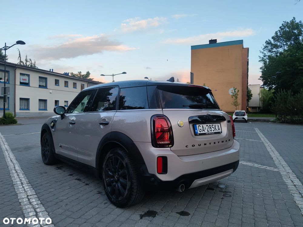 MINI Countryman Cooper SE ALL4 - 6
