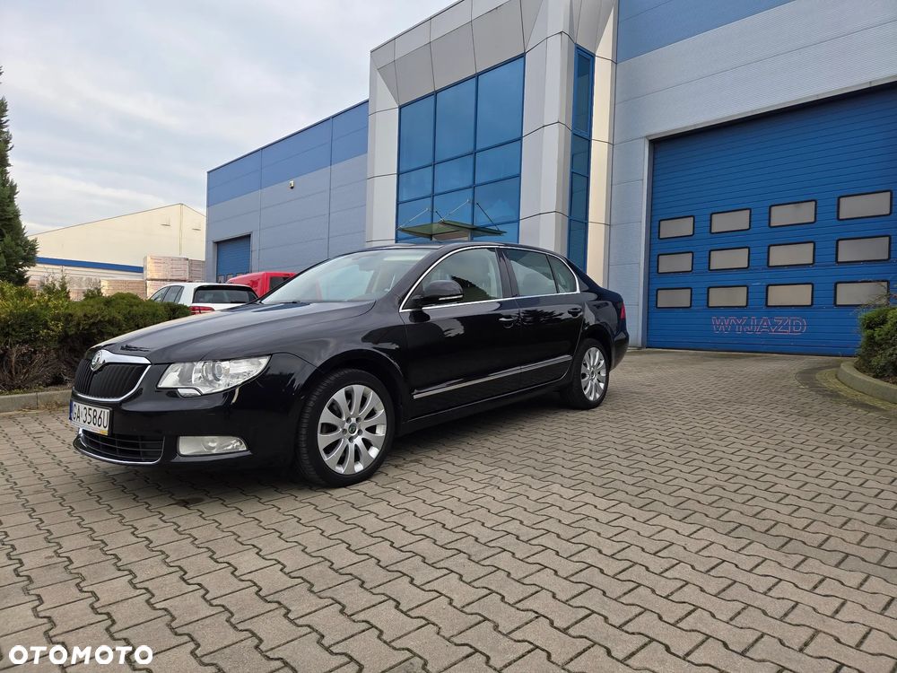 Skoda Superb 2.0 TDI Elegance DSG - 4