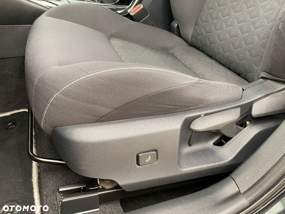 Toyota Corolla - 18
