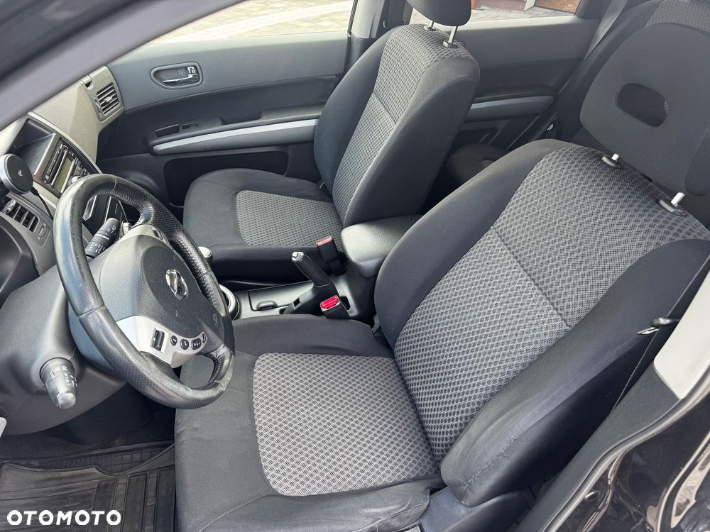 Nissan X-Trail 2.0 dCi LE - 16