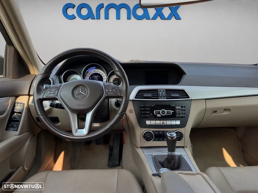 Mercedes-Benz C 220 CDi Elegance BE - 13