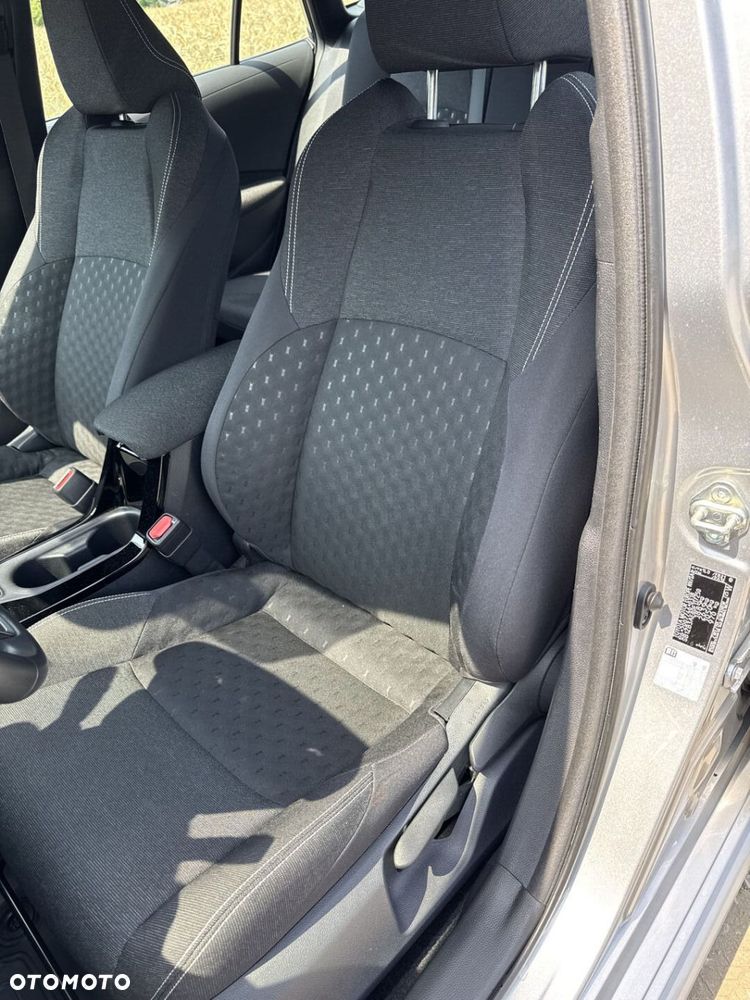 Toyota Corolla 1.8 Hybrid Comfort - 13