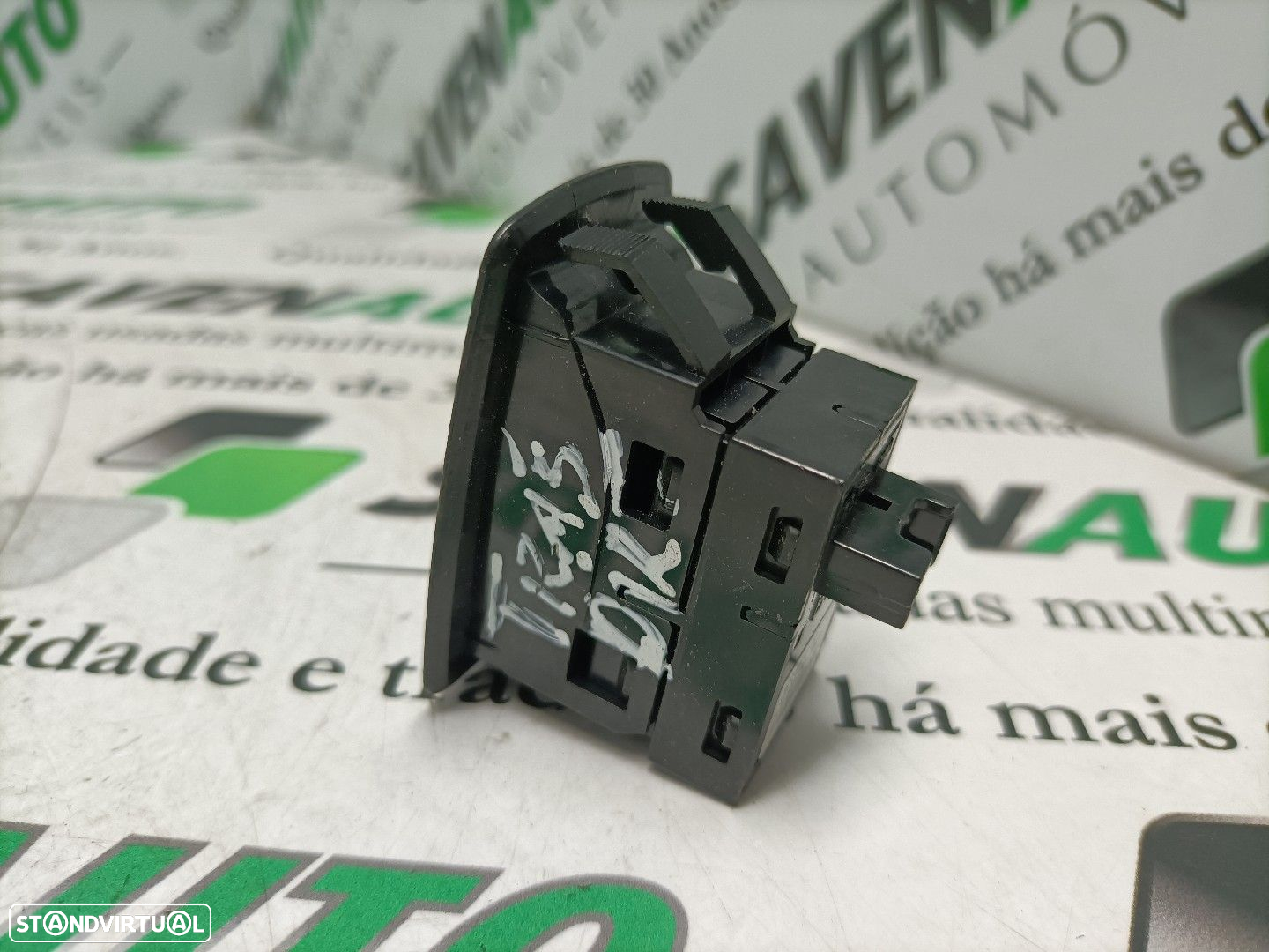 Botão / Botões / Comutador Vidro Dto Bmw 1 (F20) - 2