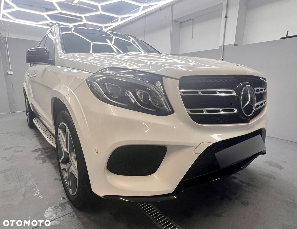 Mercedes-Benz GLS 350 d 4-Matic - 24