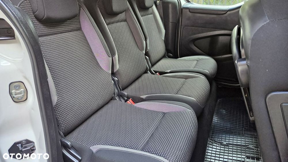 Peugeot Partner 1.6 BlueHDi Outdoor - 21