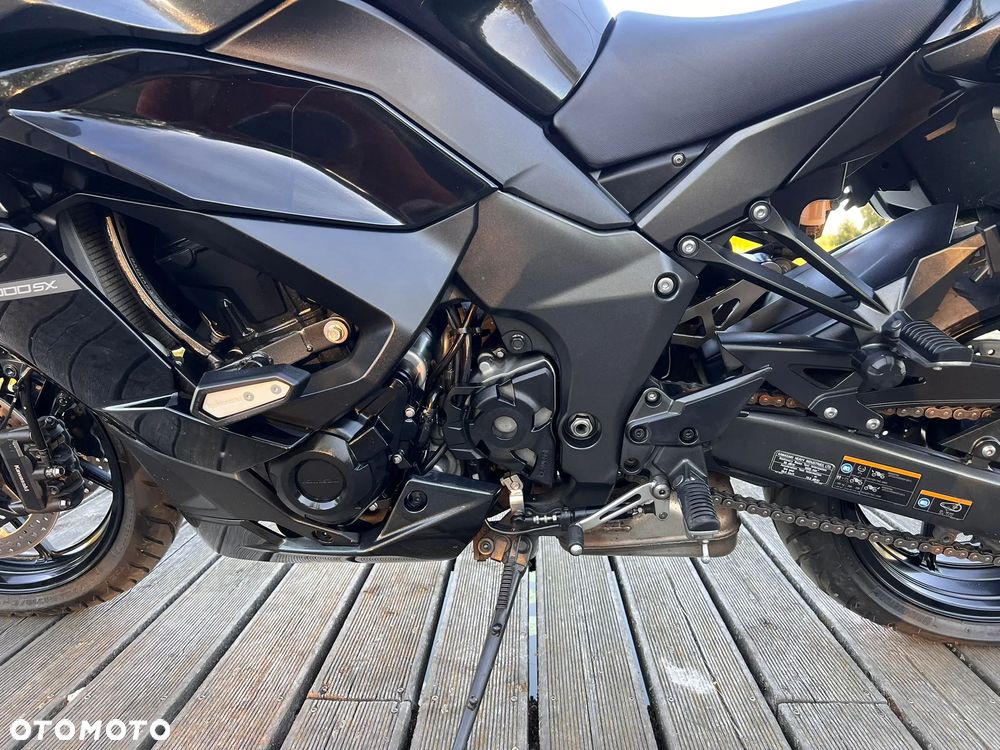 Kawasaki Ninja 1000 SX - 32