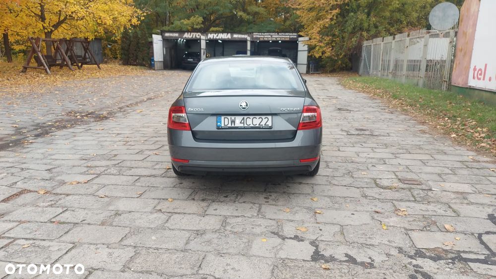 Skoda Octavia 1.5 TSI ACT Business - 10