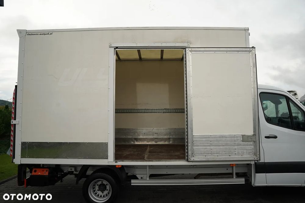Mercedes-Benz SPRINTER / KONTENER - 4,3 M / WINDA DHOLLANDIA - 750 KG / BLIŹNIAK / 3 MIEJSCA / SPROWADZONY / EURO 6 - 20