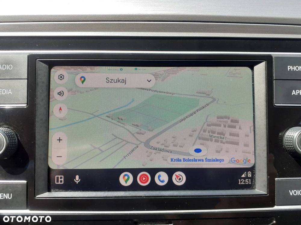 Volkswagen Passat - 14