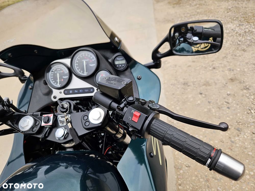 Triumph Sprint - 28