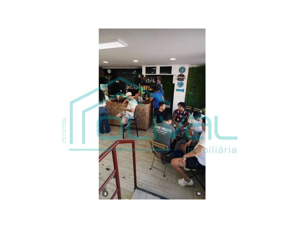 TRESPASSE Barbearia/Snackbar - Grande imagem: 4/5