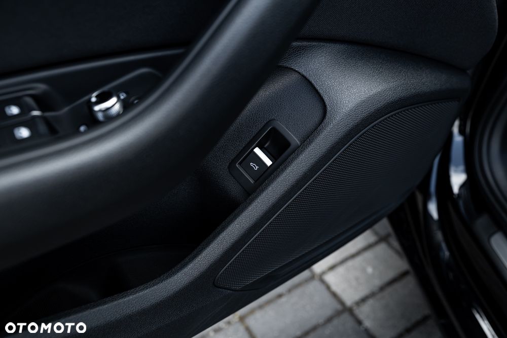 Audi A4 Limousine 35 TFSI S tronic sport - 15