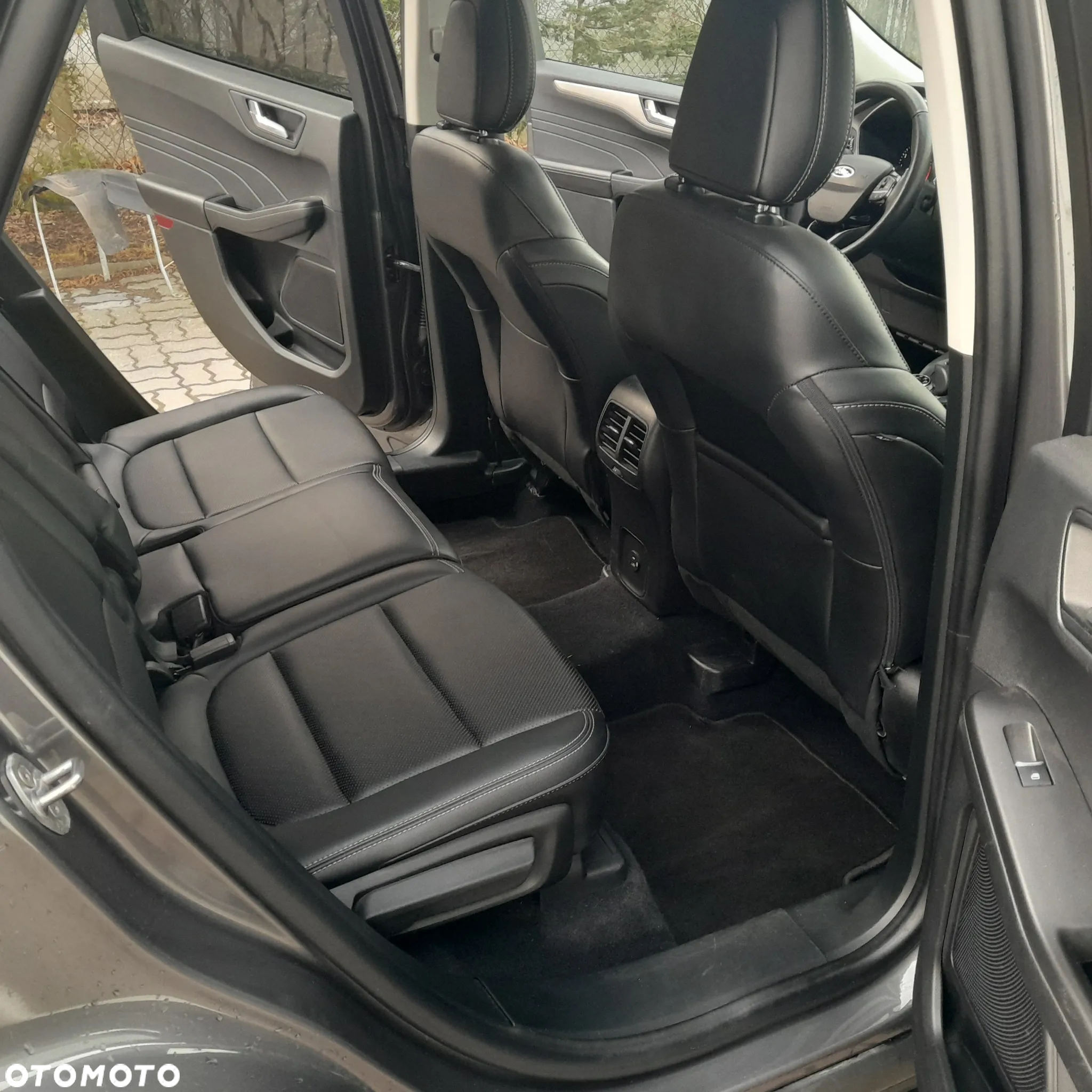 Ford Escape 1.5 EcoBoost AWD SE - 12