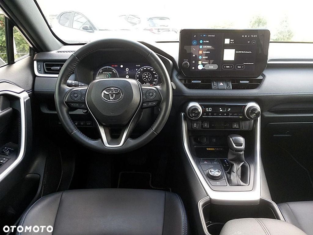 Toyota RAV4 - 9