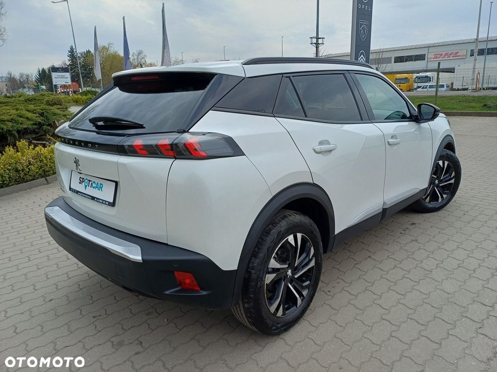 Peugeot 2008 - 6