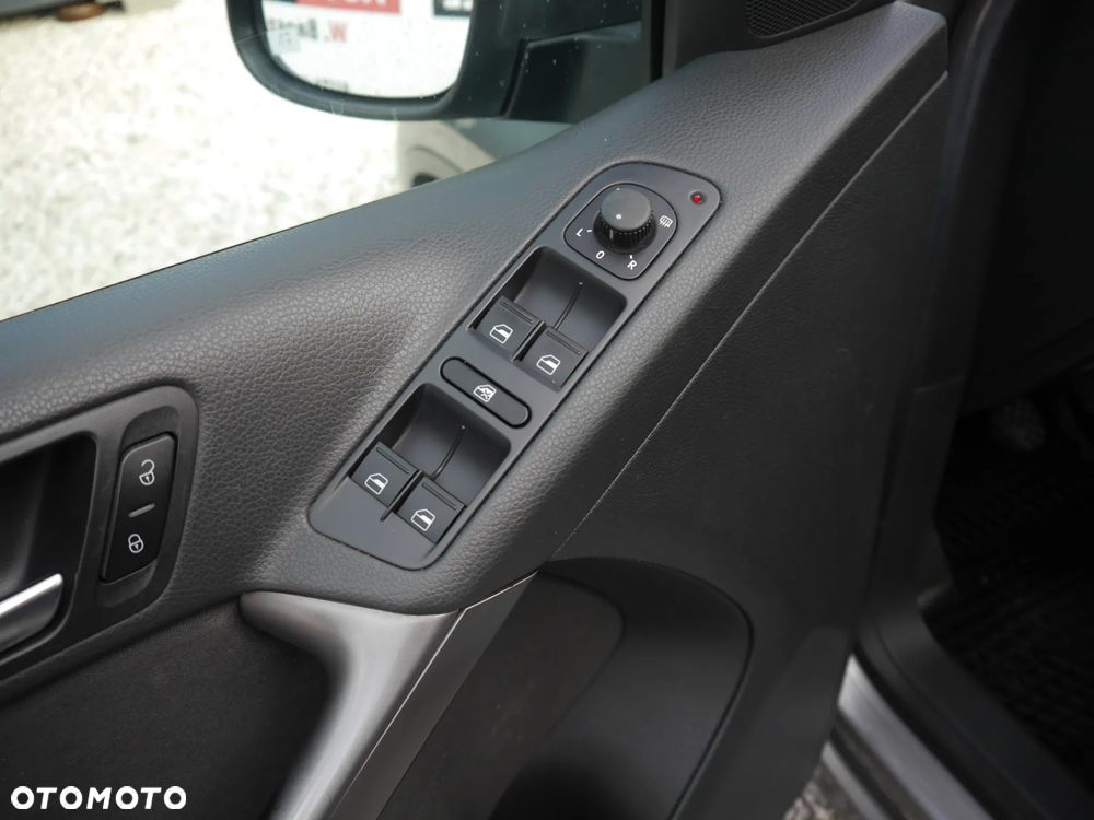 Volkswagen Tiguan 2.0 TDI DPF 4Motion Trend & Fun - 11