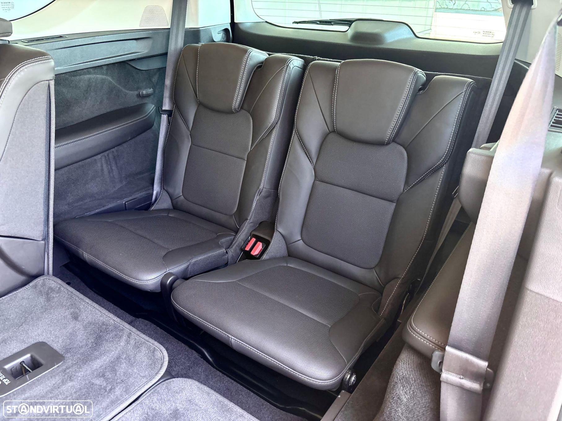 Renault Espace 1.6 dCi Initiale Paris EDC - 11