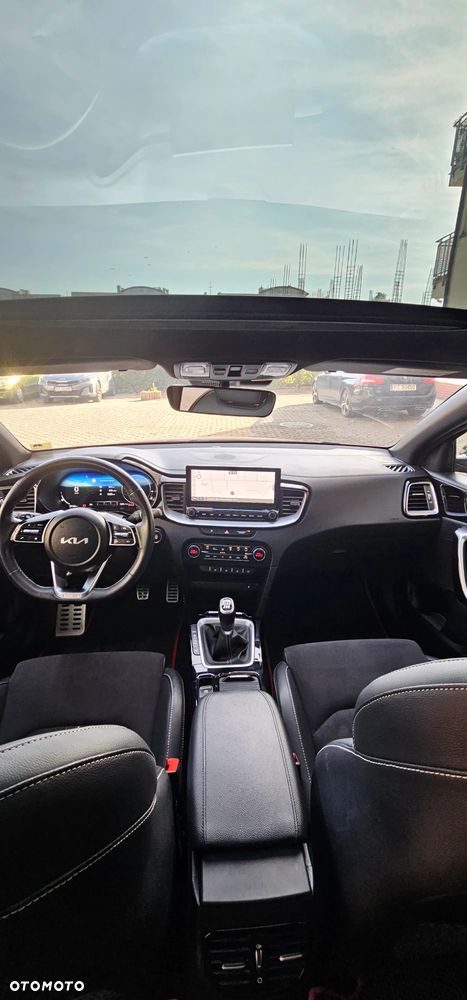 Kia ProCeed 1.5 T-GDI GT Line - 11