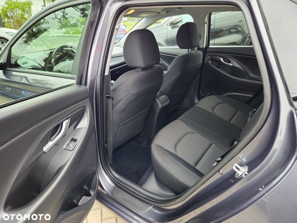 Hyundai i30 1.0 T-GDI YES - 14