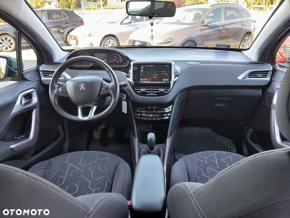 Peugeot 2008 - 6