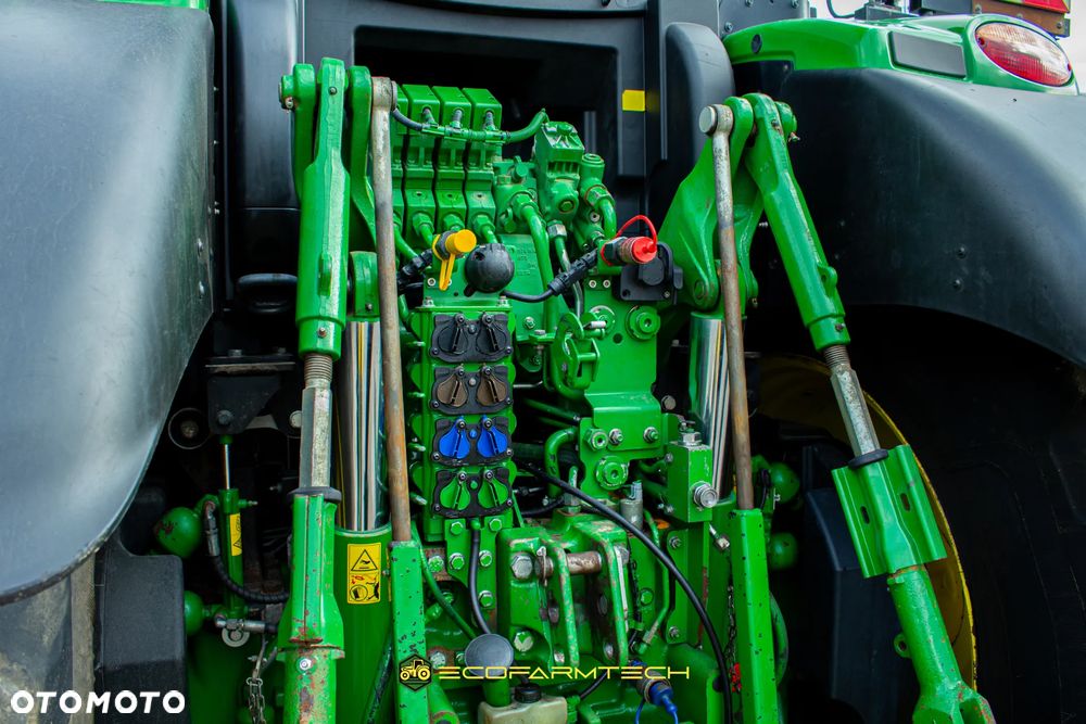 John Deere 6250R - 6