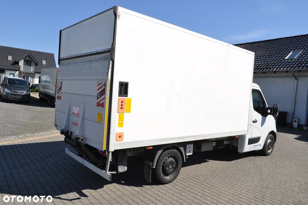 Renault Master  WEBASTO Winda Izoterma 170km Poduszki Grzany Kontener - 10