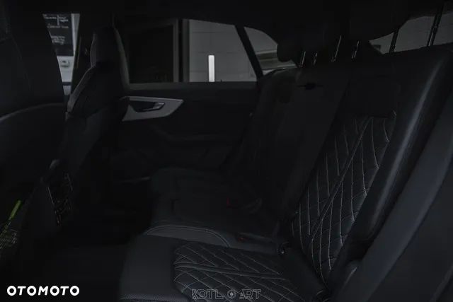 Audi SQ8 TFSI Quattro Tiptronic - 3