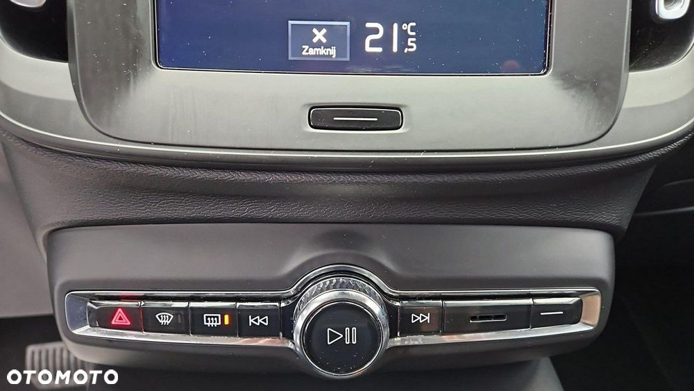 Volvo XC 40 - 19