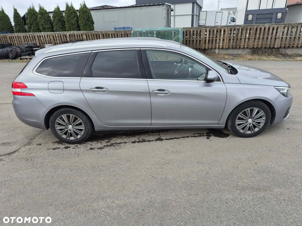 Peugeot 308 BlueHDi 120 EAT6 Stop & Start Active - 3