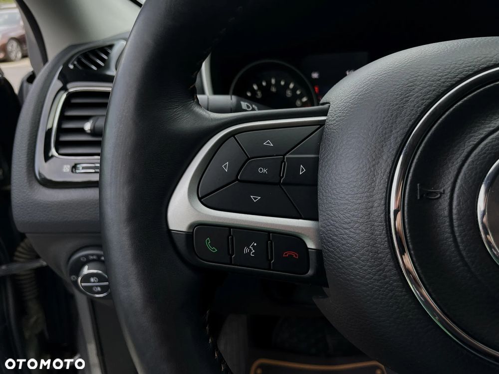 Jeep Compass 1.4 TMair Limited 4WD S&S - 22