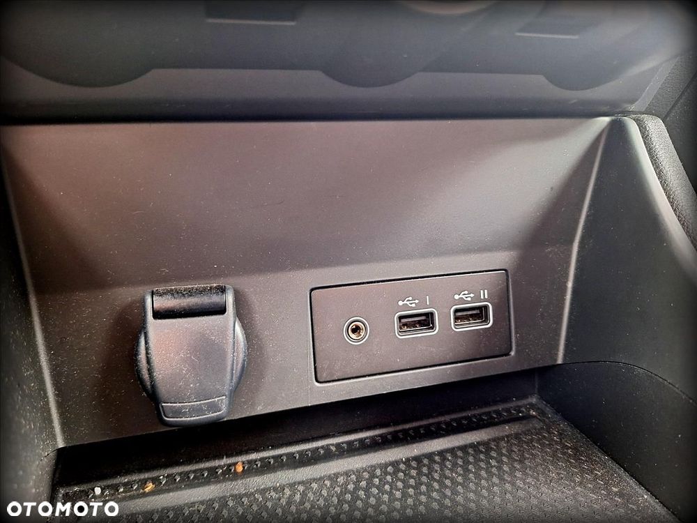Renault Captur - 21