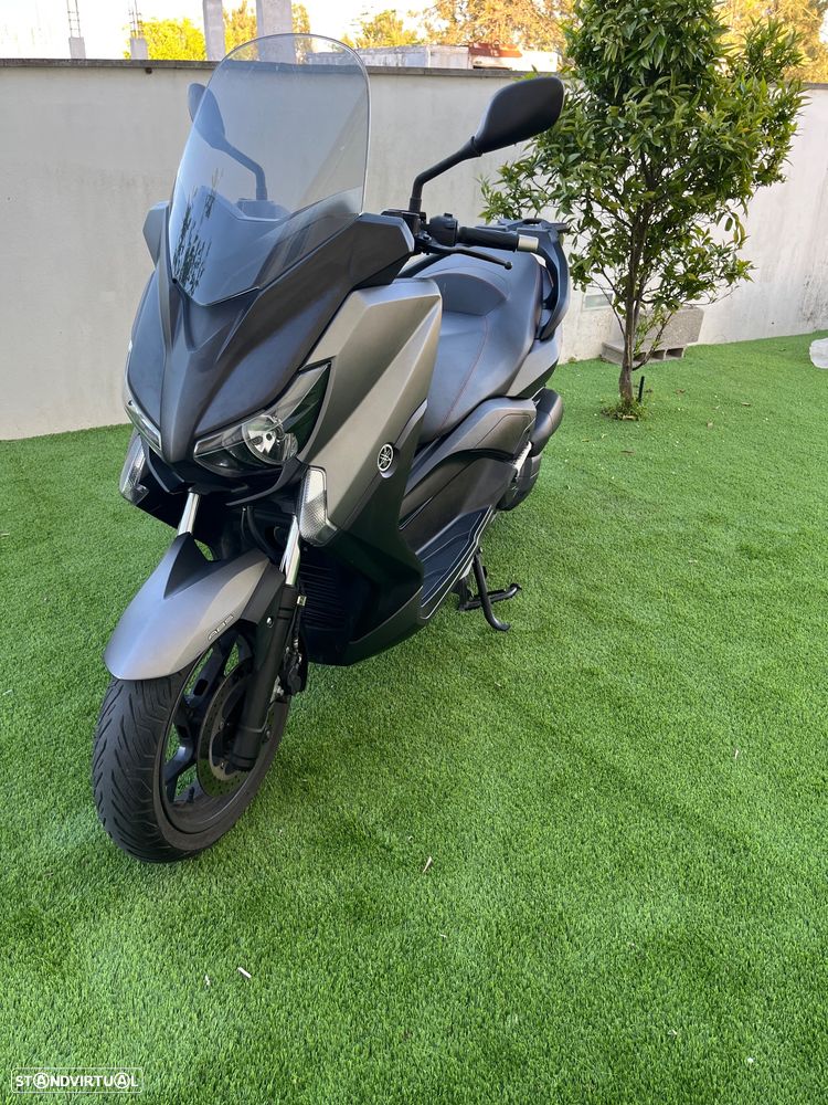 Yamaha X-Max - 4