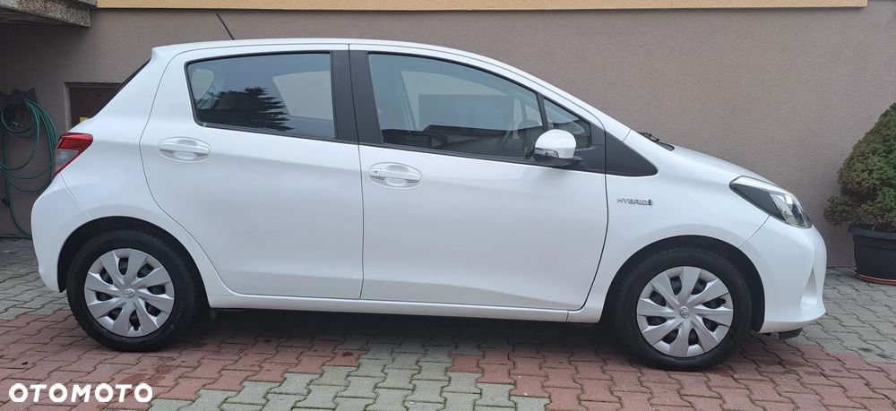 Toyota Yaris - 7