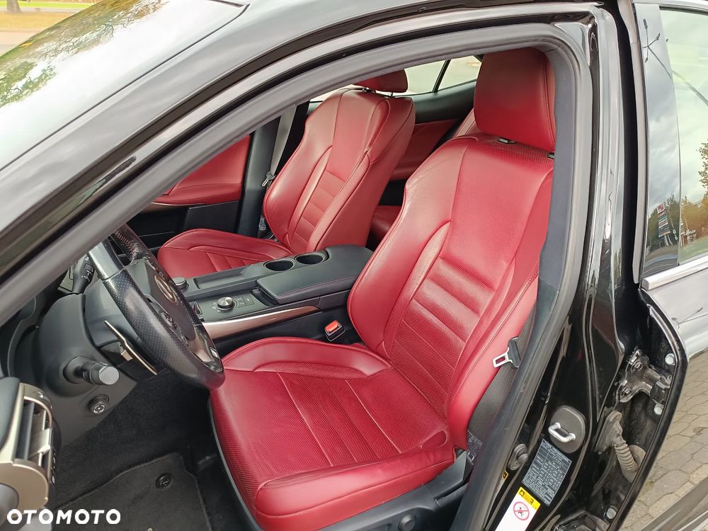 Lexus IS 200t F Sport - 13