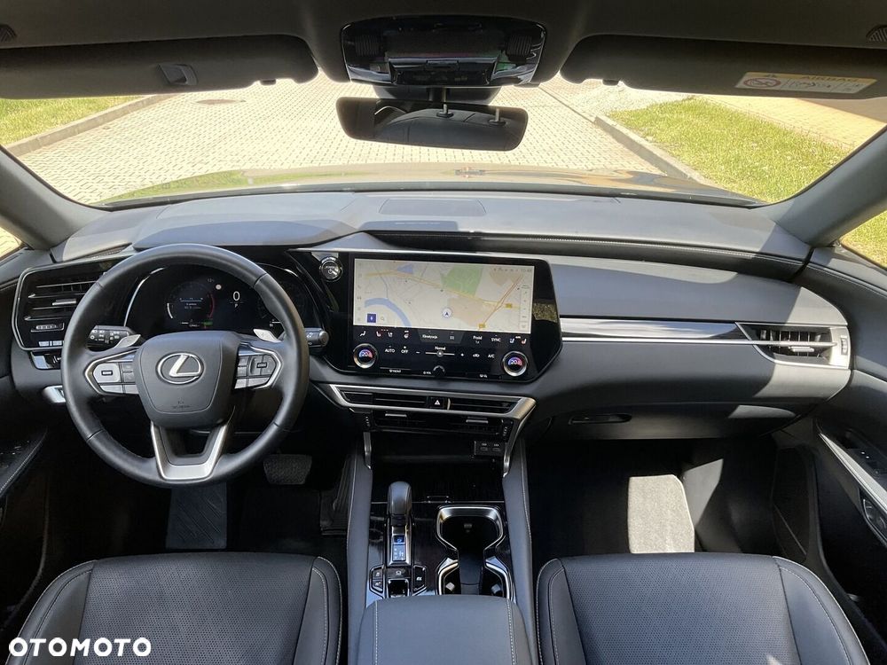 Lexus RX - 9