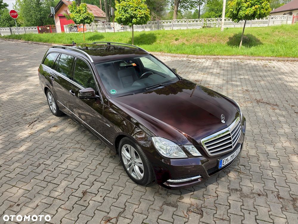 Mercedes-Benz Klasa E 250 CDI DPF BlueEFFICIENCY Avantgarde - 12