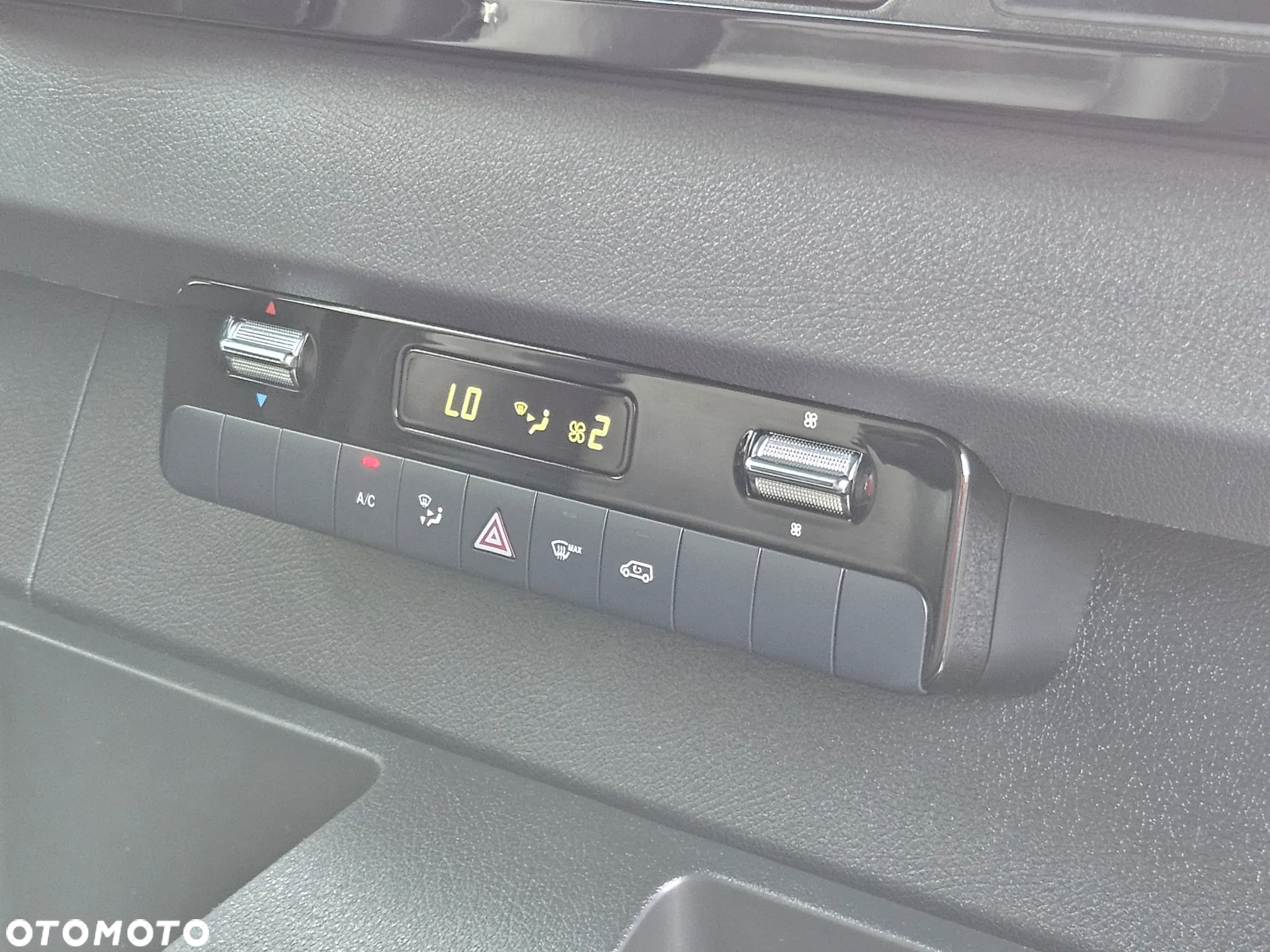 Mercedes-Benz Sprinter 319CDI Automat - 23