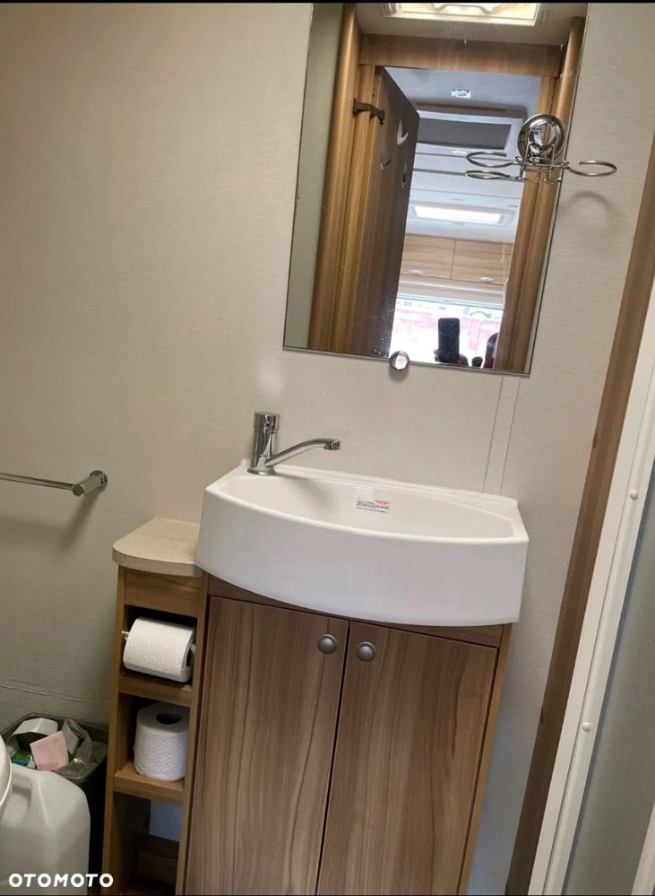 Elddis Xplore 574 - 13