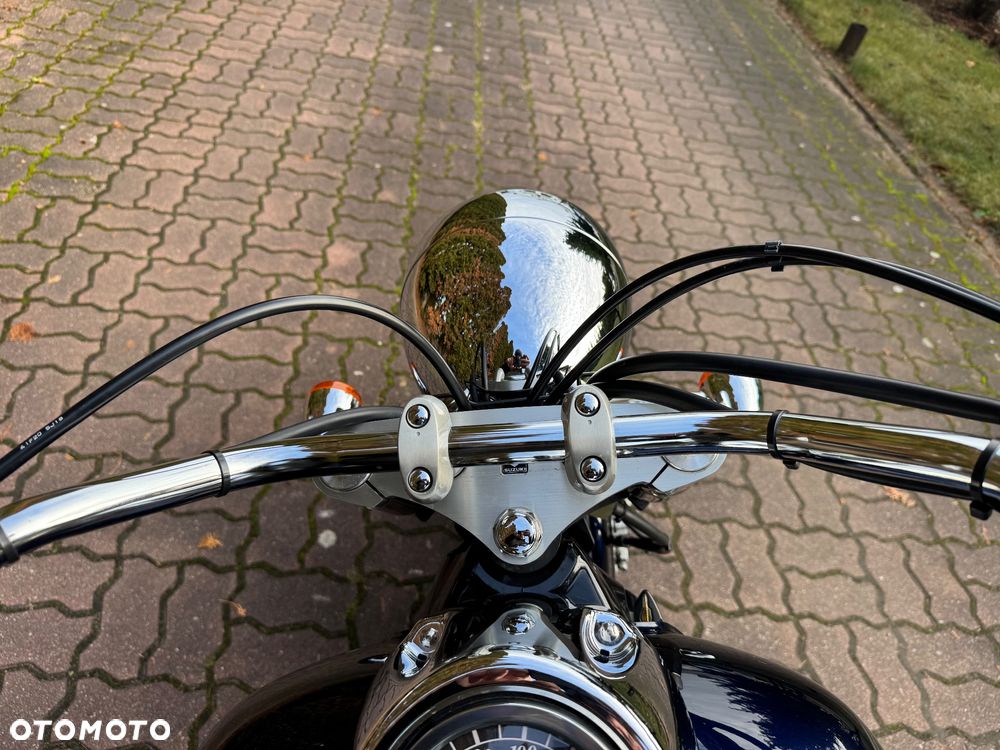 Suzuki Intruder - 19