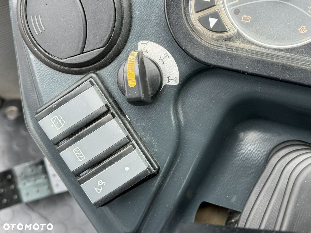Mecalac AS 700 Obrotowe ramie Szybko-Złącze Mało motogodzin - 25