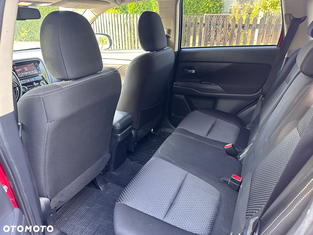 Mitsubishi Outlander 2.0 Intense 4WD CVT - 8