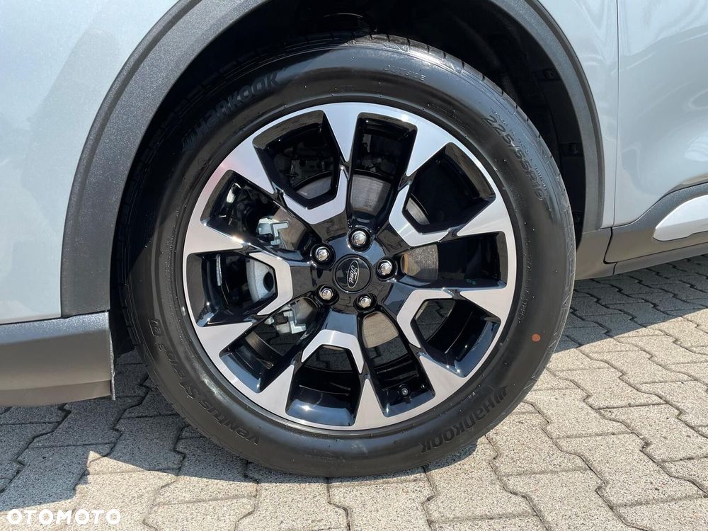 Ford Kuga - 12