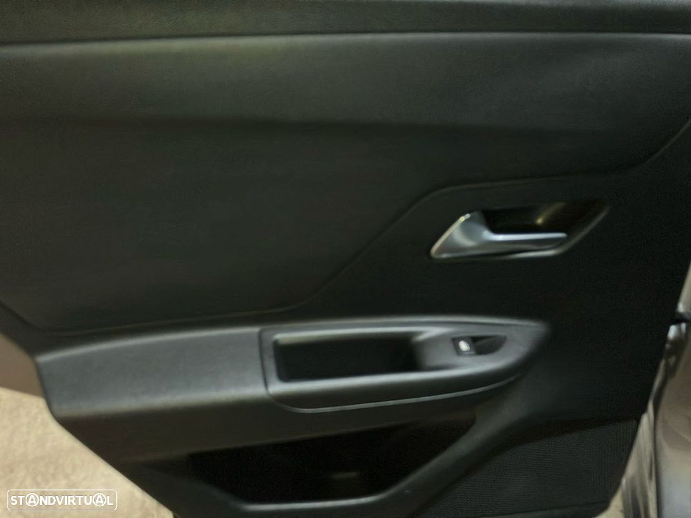 Opel Mokka 1.2 T Elegance AT - 22