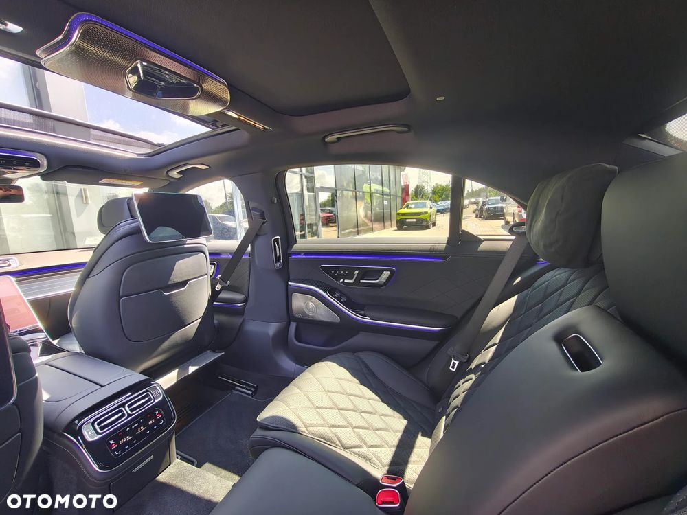 Mercedes-Benz Klasa S 580 4-Matic L 9G-TRONIC - 17