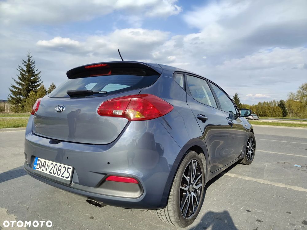 Kia Ceed 1.6 GDI Smart Plus - 8