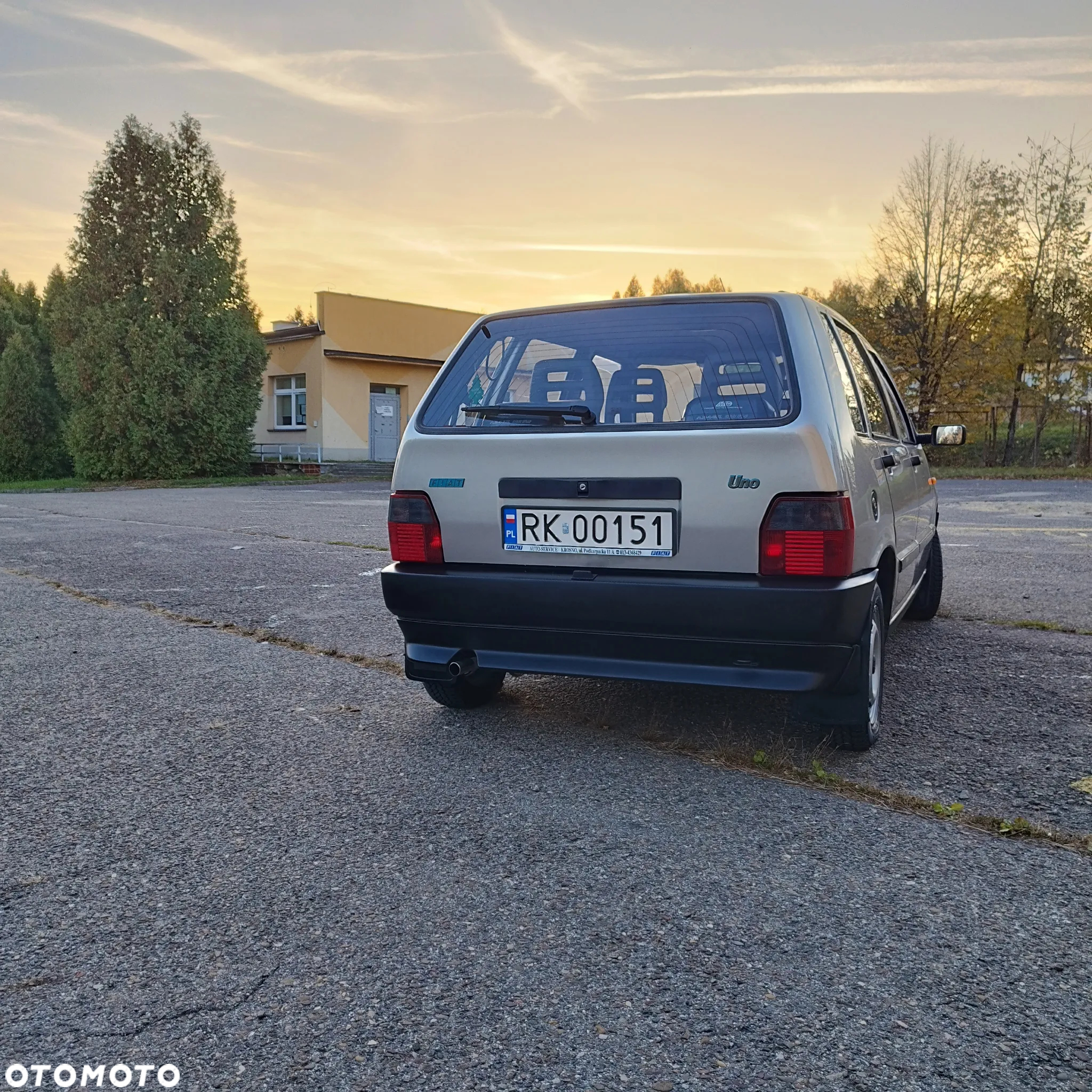 Fiat Uno 899 - 6