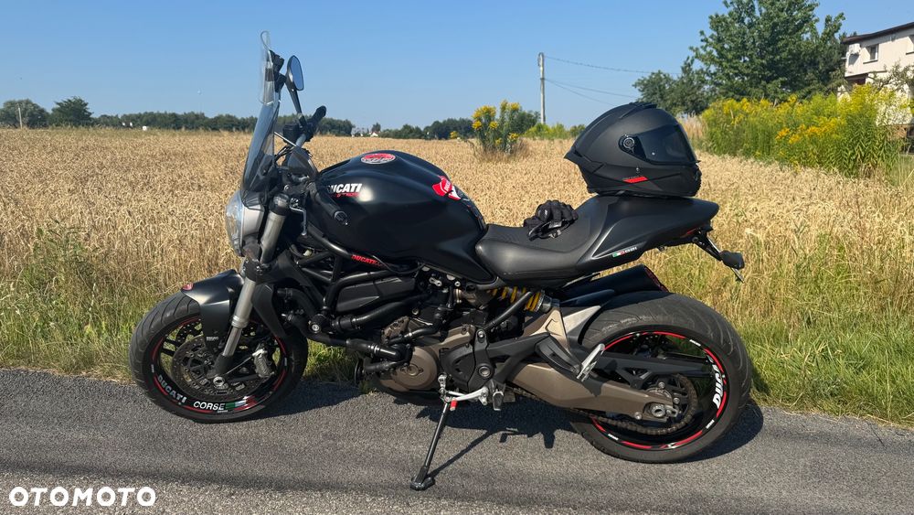 Ducati Monster - 2