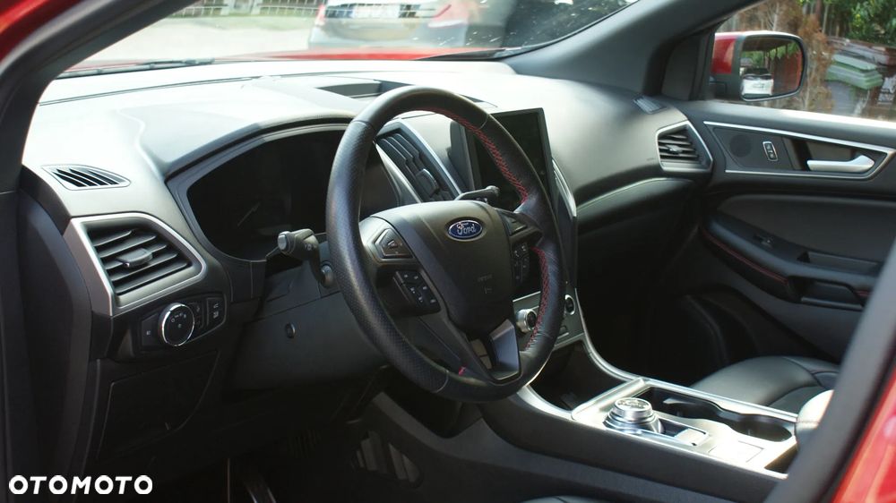 Ford Edge - 10