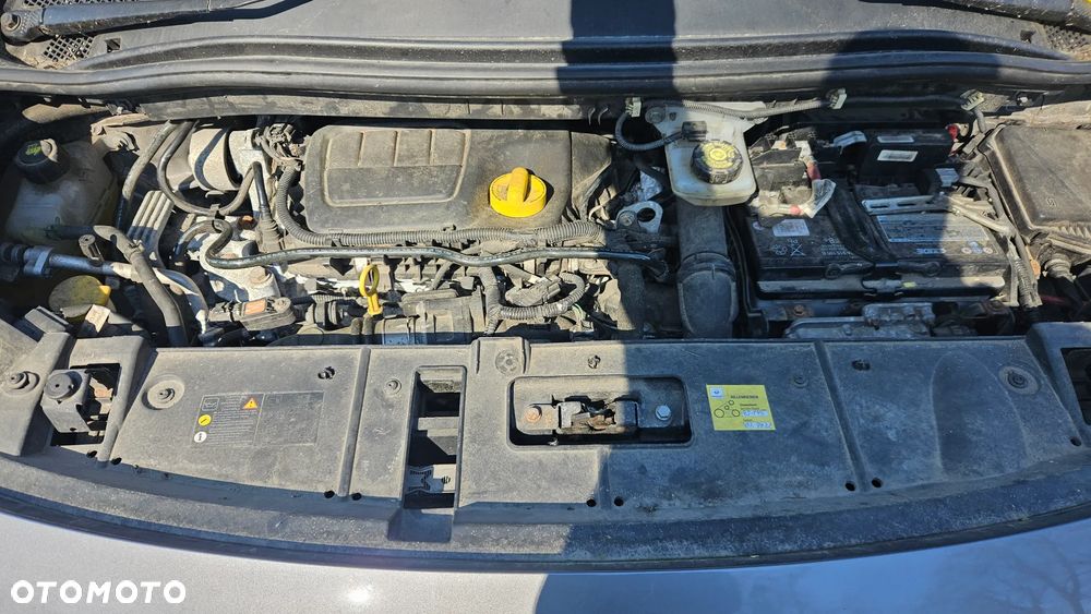 Renault Grand Scenic Energy dCi 130 Start & Stop Bose Edition - 4